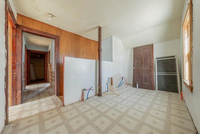 W9356 STATE ROAD 76, New London, WI 54961