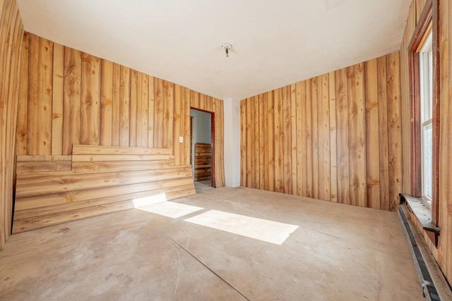 W9356 STATE ROAD 76, New London, WI 54961