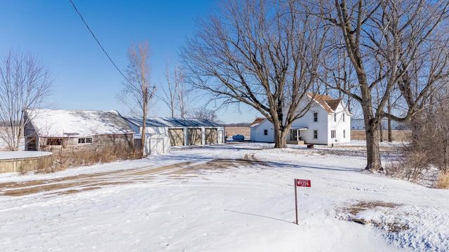 W9356 STATE ROAD 76, New London, WI 54961