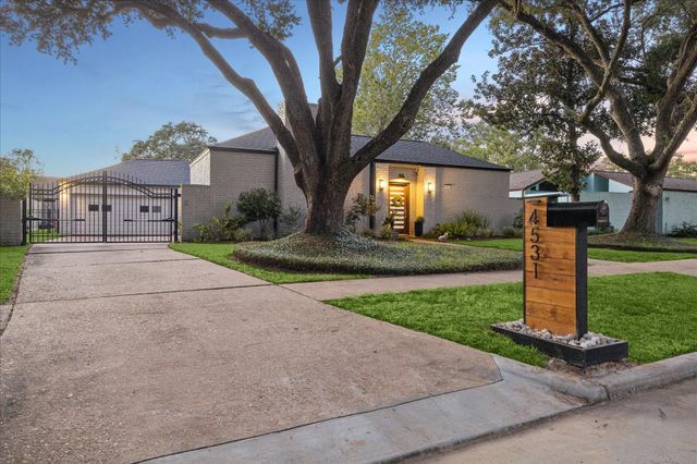 4531 Turf Valley Drive, Houston, TX 77084