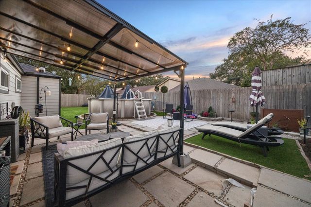 4531 Turf Valley Drive, Houston, TX 77084
