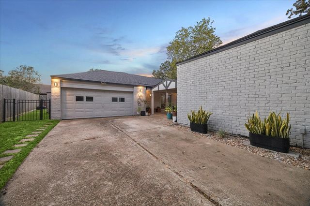 4531 Turf Valley Drive, Houston, TX 77084