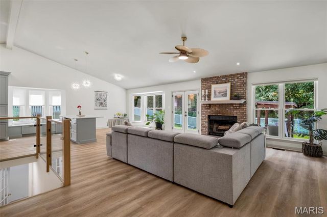 16426 Prestwick Place Lane, Wildwood, MO 63011