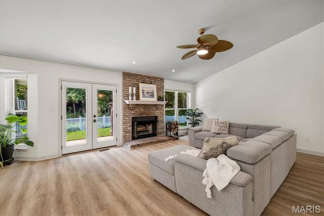 16426 Prestwick Place Lane, Wildwood, MO 63011