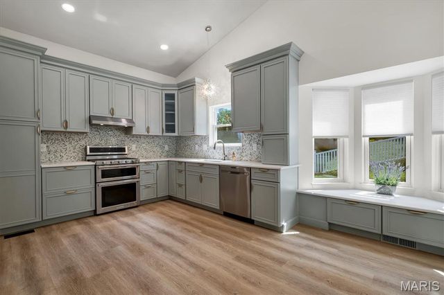 16426 Prestwick Place Lane, Wildwood, MO 63011