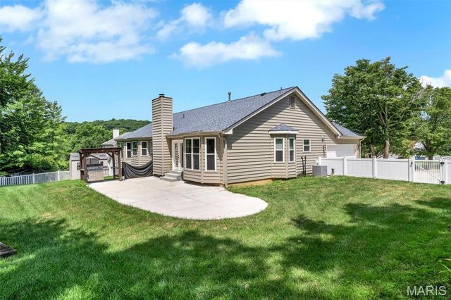16426 Prestwick Place Lane, Wildwood, MO 63011