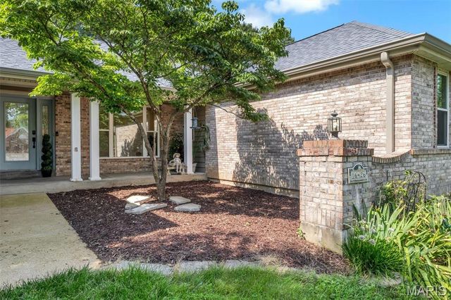 16426 Prestwick Place Lane, Wildwood, MO 63011
