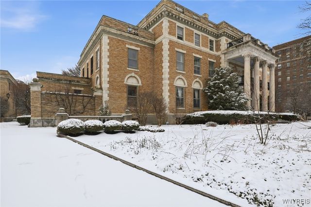 672 Delaware Avenue, Buffalo, NY 14209