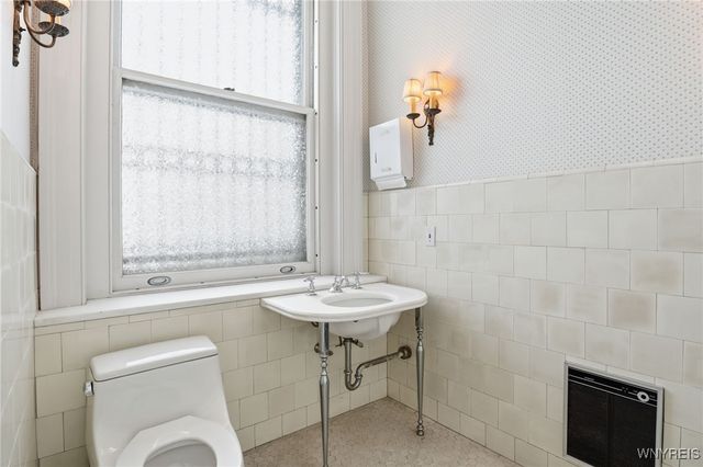 672 Delaware Avenue, Buffalo, NY 14209