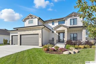 7264 Von Street, Papillion, NE 68046
