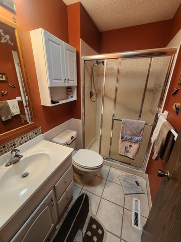 1064 Zanzibar Lane N, Plymouth, MN 55447