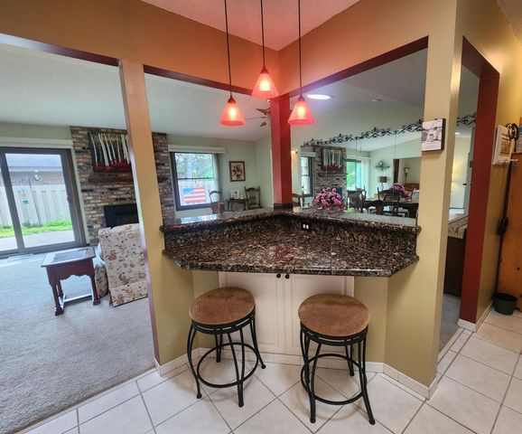 1064 Zanzibar Lane N, Plymouth, MN 55447