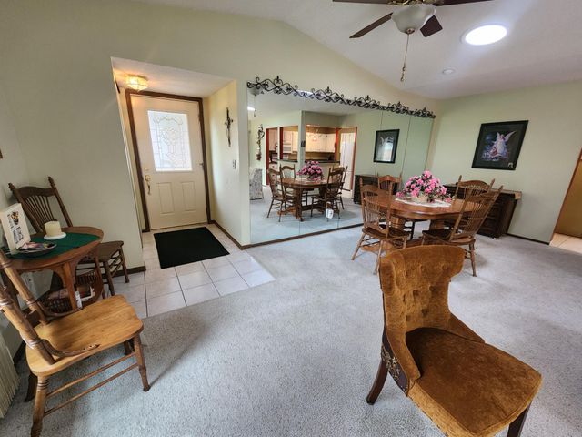 1064 Zanzibar Lane N, Plymouth, MN 55447