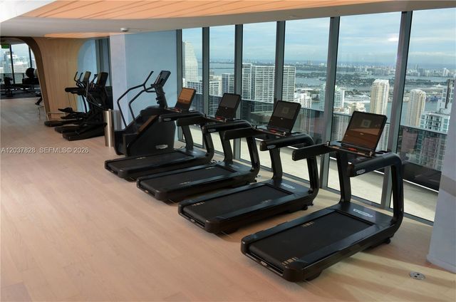 1000 Brickell Plaza 2007, Miami, FL 33131