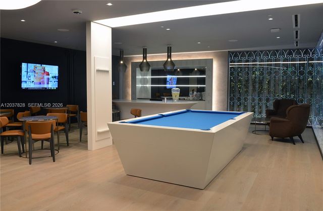 1000 Brickell Plaza 2007, Miami, FL 33131