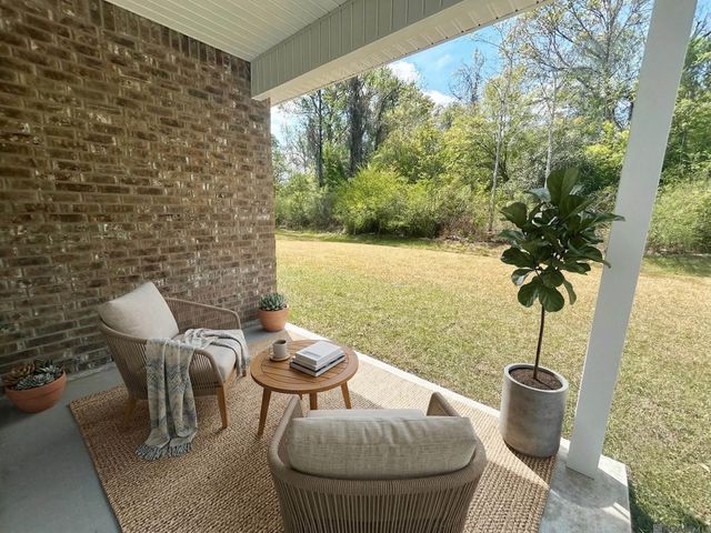 18741 Corlis Green Dr, Zachary, LA 70791