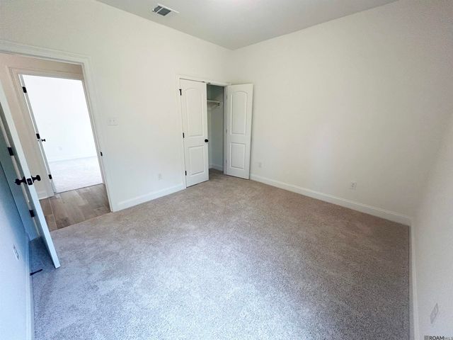 18741 Corlis Green Dr, Zachary, LA 70791