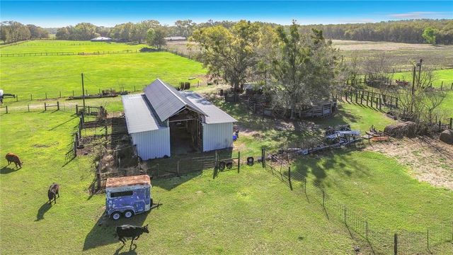 855 NE 107TH ROAD, Oxford, FL 34484