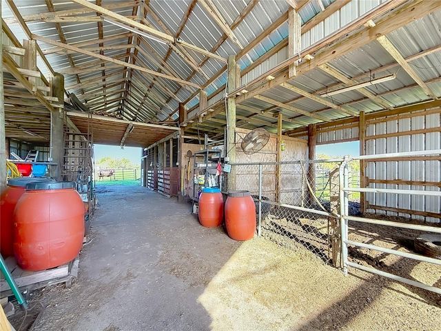 855 NE 107TH ROAD, Oxford, FL 34484