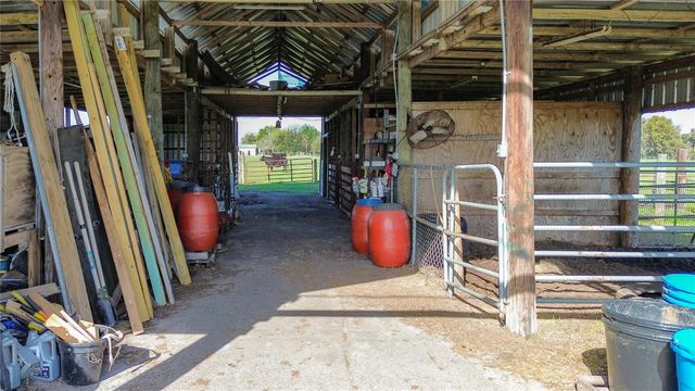 855 NE 107TH ROAD, Oxford, FL 34484