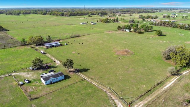 855 NE 107TH ROAD, Oxford, FL 34484
