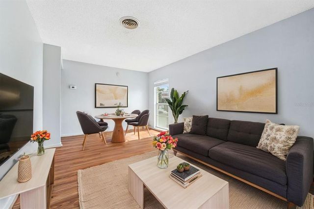 501 E BAY DRIVE 204, Largo, FL 33770