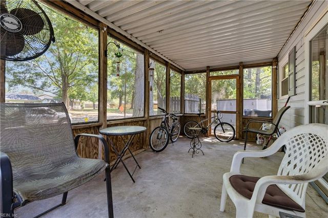 2916 Cardini PL, Virginia Beach, VA 23453