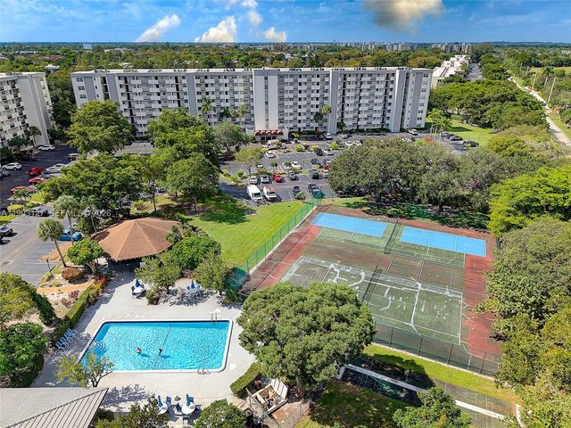 5900 NW 44th Street 202, Lauderhill, FL 33319