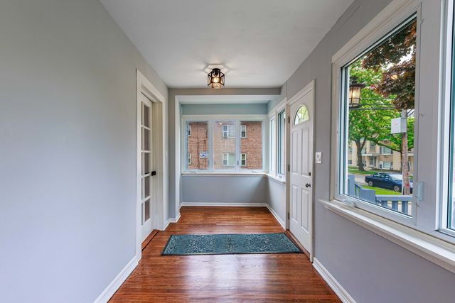 2527 Westover Avenue, North Riverside, IL 60546