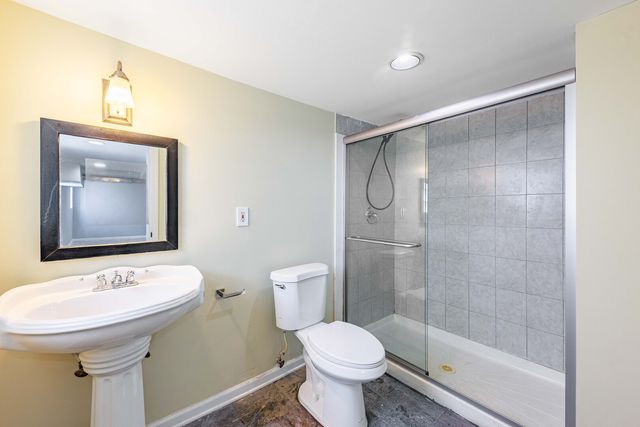 2527 Westover Avenue, North Riverside, IL 60546