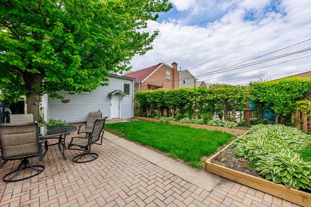 2527 Westover Avenue, North Riverside, IL 60546