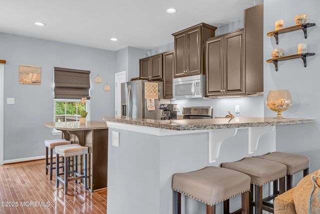 306 Susquehanna Street, Toms River, NJ 08755