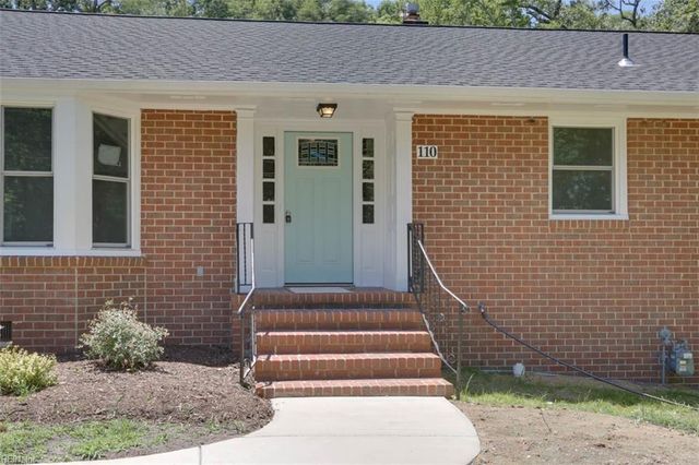 110 Artillery RD, Yorktown, VA 23692