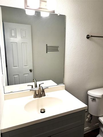 2750 Holly Hall Street 1907, Houston, TX 77054