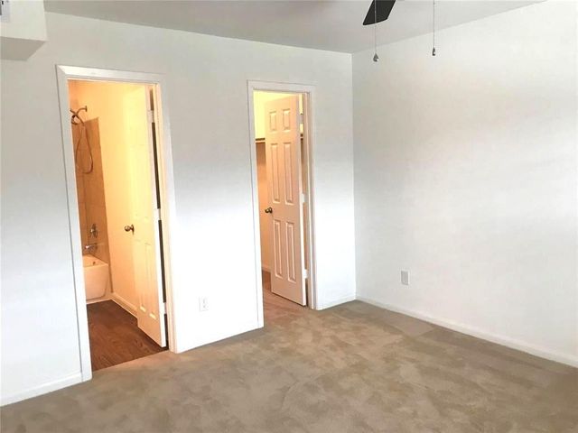 2750 Holly Hall Street 1907, Houston, TX 77054