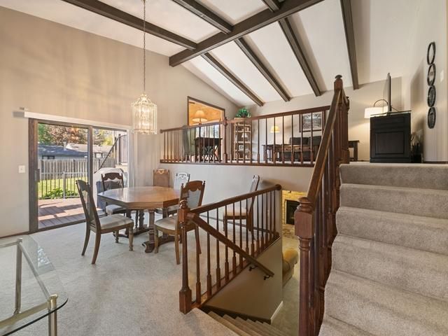 664 Greenway Avenue N, Oakdale, MN 55128