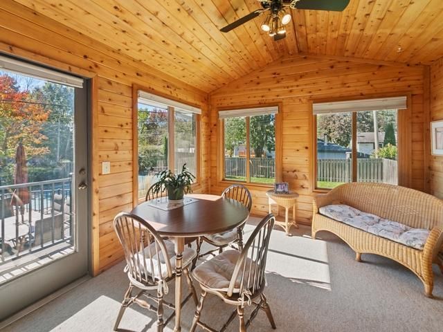 664 Greenway Avenue N, Oakdale, MN 55128