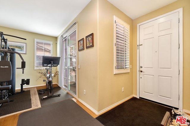 409 Spring Park Road, Camarillo, CA 93012