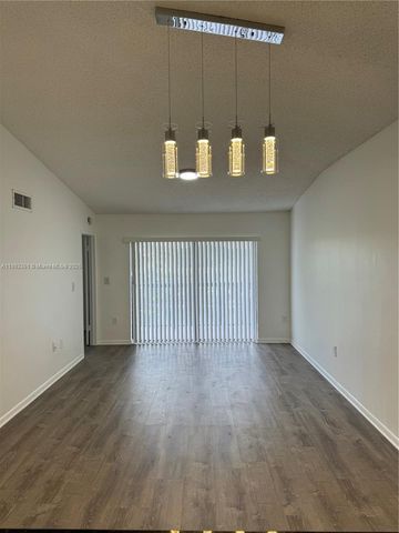9977 Nob Hill Ln 9977, Sunrise, FL 33351