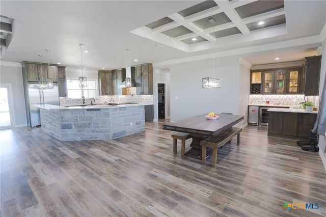 2404 E Big Elm Road, Troy, TX 76579