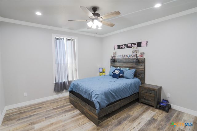 2404 E Big Elm Road, Troy, TX 76579