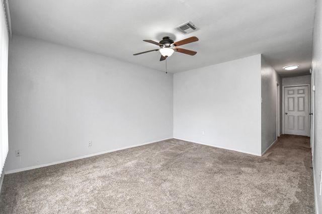 707 S Franklin Avenue, Cleveland, TX 77327