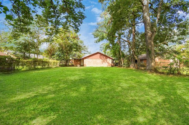 707 S Franklin Avenue, Cleveland, TX 77327