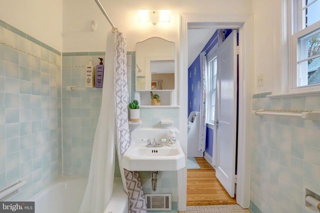 838 S LINCOLN ST, Arlington, VA 22204