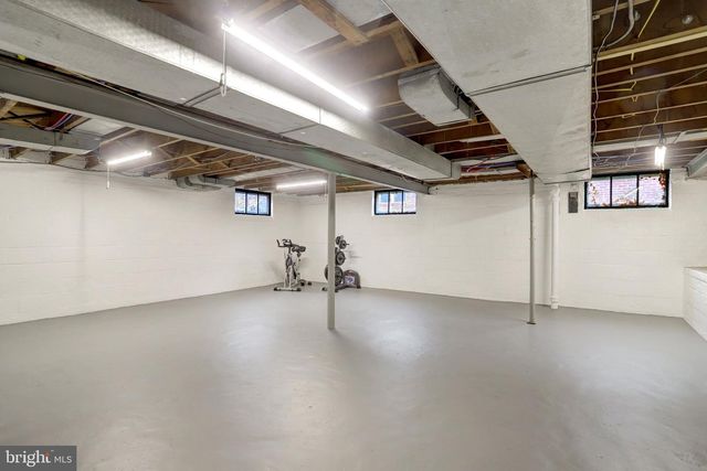 838 S LINCOLN ST, Arlington, VA 22204