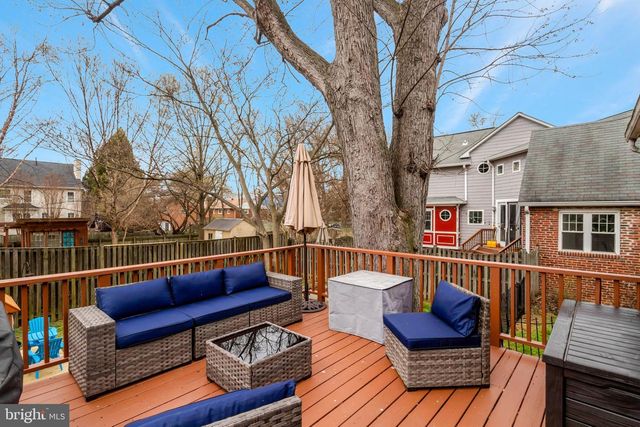 838 S LINCOLN ST, Arlington, VA 22204