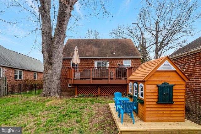 838 S LINCOLN ST, Arlington, VA 22204