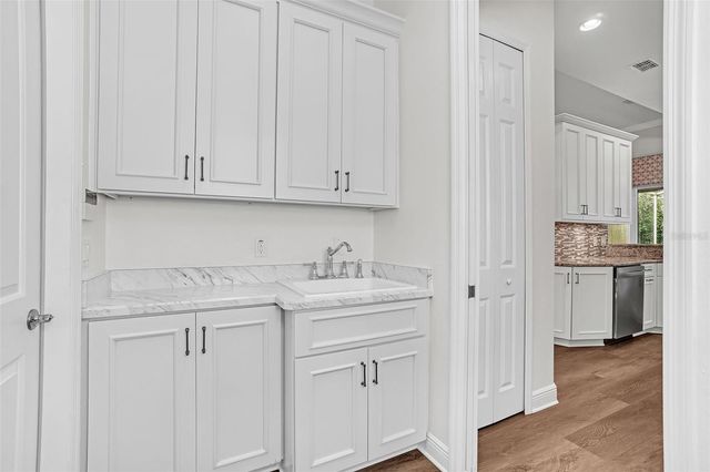 523 NEWHALL LANE, Debary, FL 32713