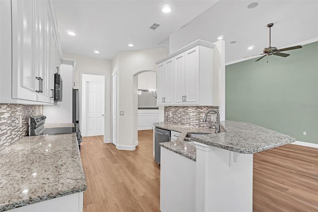 523 NEWHALL LANE, Debary, FL 32713