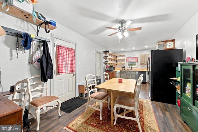 30 WALNUT ST, Mohnton, PA 19540